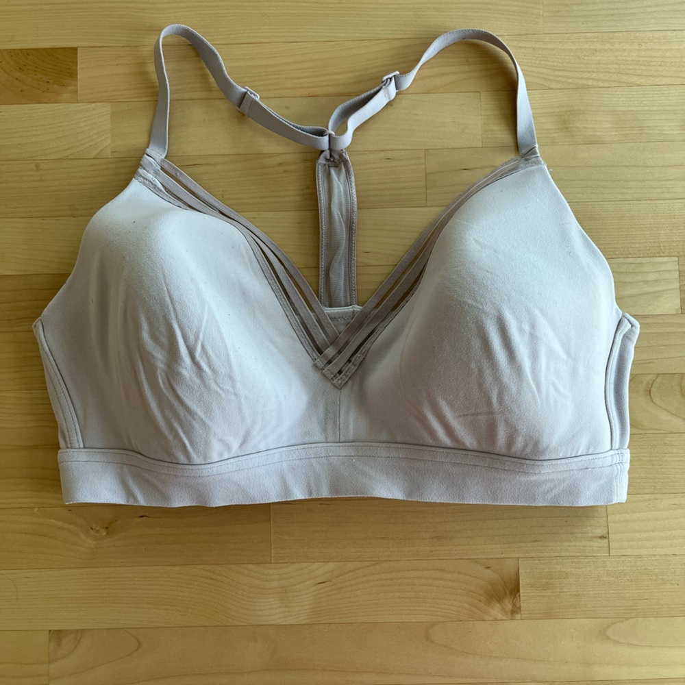 Athleta wireless sports bra
